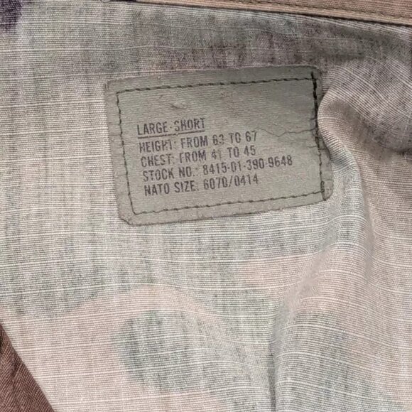 AIR FORCE Hot Weather Coat Woodland Camo Combat Large Short Patches Pants Medium - Picture 7 of 8